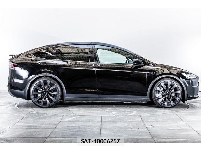 Tesla MODEL X 2023-11 7226130-7