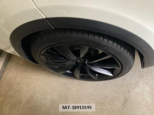 Tesla MODEL X 2020-12 8317648-10