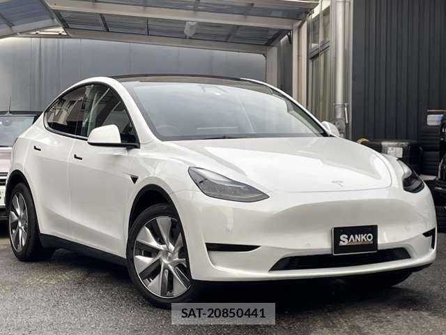 Tesla MODEL Y 2022-11 616107-4