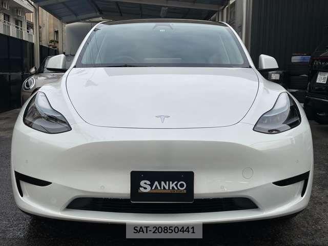 Tesla MODEL Y 2022-11 616107-7