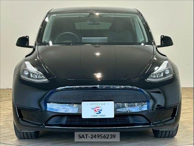 Tesla MODEL Y 2022-09 1293894-11