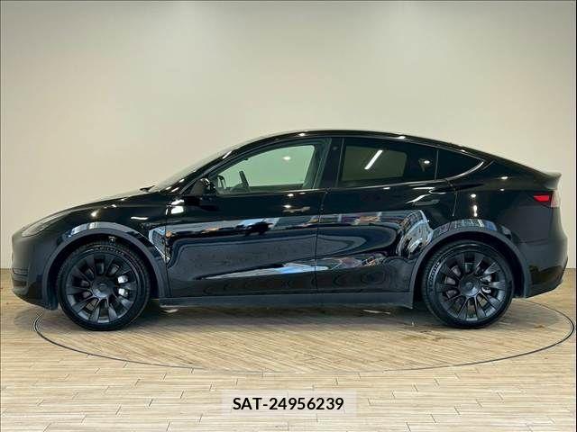 Tesla MODEL Y 2022-09 1293894-14
