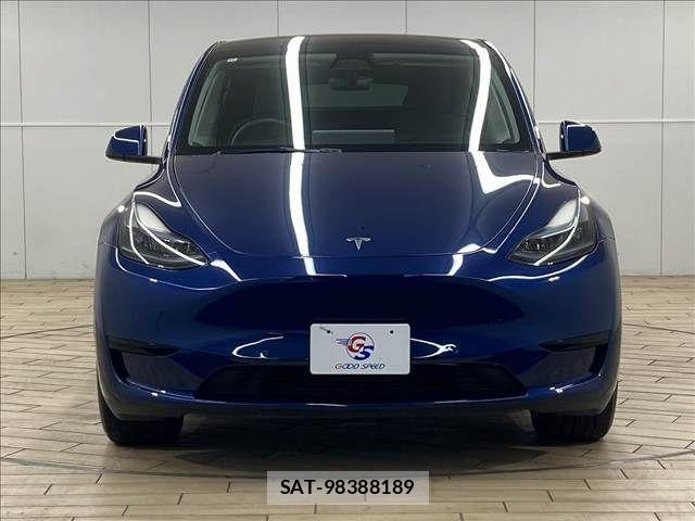 Tesla MODEL Y 2022-11 1422629-13