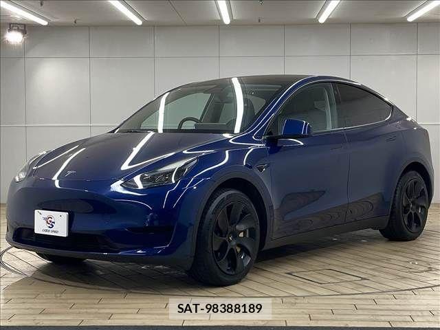 Tesla MODEL Y 2022-11 1422629-14