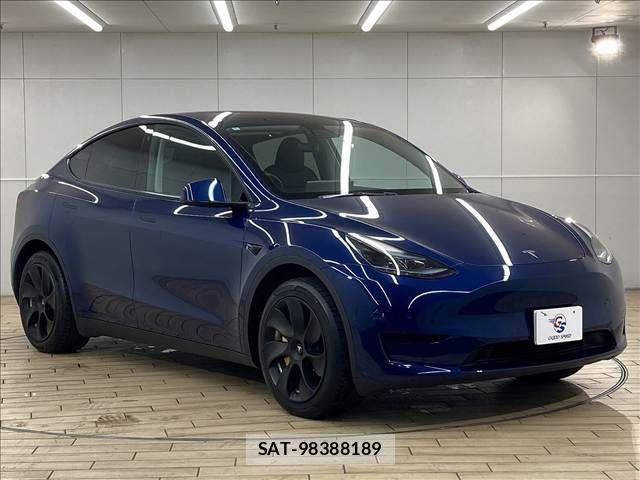 Tesla MODEL Y 2022-11 1422629-15