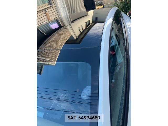 Tesla MODEL Y 2023-02 2101270-10