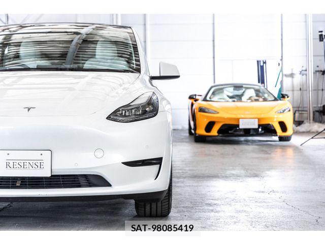 Tesla MODEL Y 2023-03 4990906-14