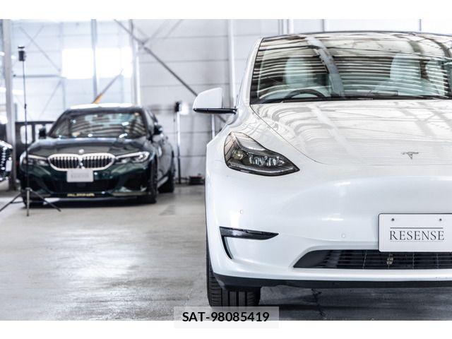 Tesla MODEL Y 2023-03 4990906-15
