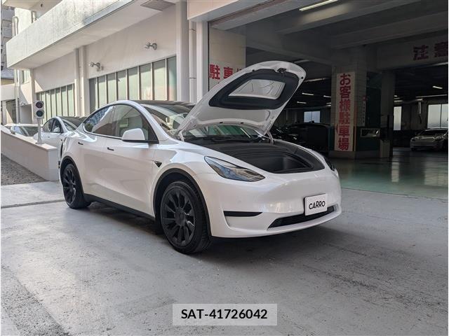 Tesla MODEL Y 2023-06 5880979-12