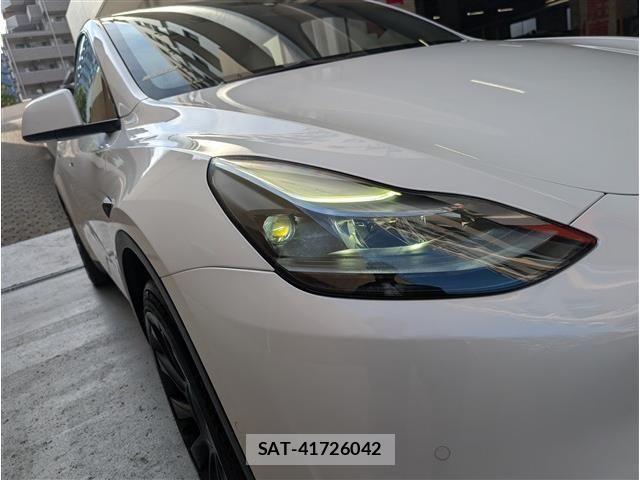Tesla MODEL Y 2023-06 5880979-15