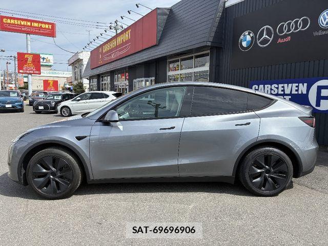 Tesla MODEL Y 2025-01 6504178-25