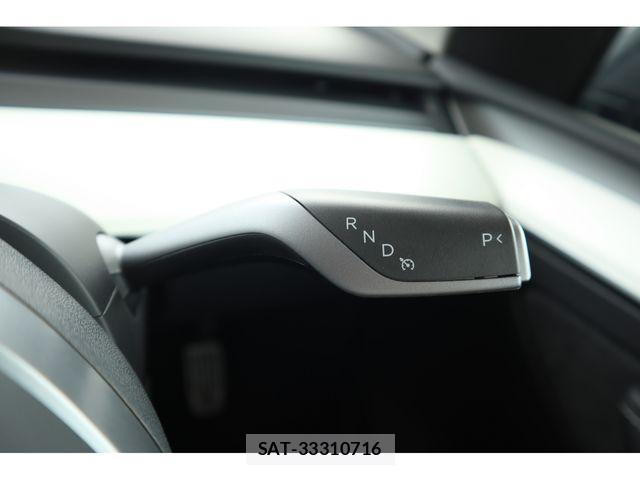 Tesla MODEL Y 2024-07 6615255-10