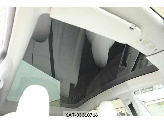Tesla MODEL Y 2024-07 6615255-11