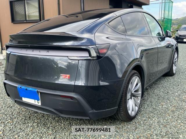 Tesla MODEL Y 2025-05 6914523-2