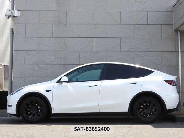 Tesla MODEL Y 2023-06 7226134-14