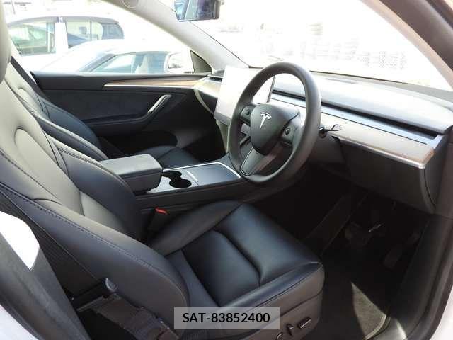 Tesla MODEL Y 2023-06 7226134-3