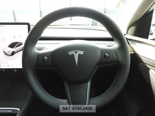 Tesla MODEL Y 2023-06 7226134-5