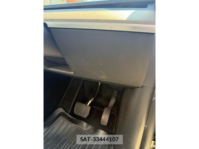 Tesla MODEL Y 2023-07 7226135-10