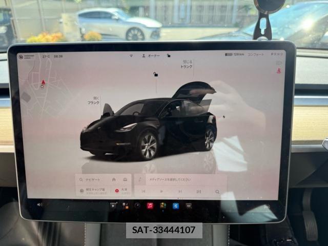 Tesla MODEL Y 2023-07 7226135-13