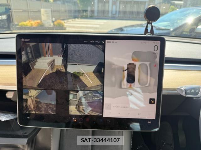 Tesla MODEL Y 2023-07 7226135-14