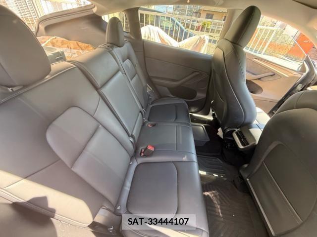 Tesla MODEL Y 2023-07 7226135-8