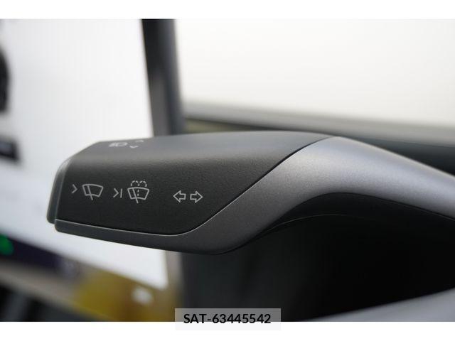 Tesla MODEL Y 2024-12 7252595-11