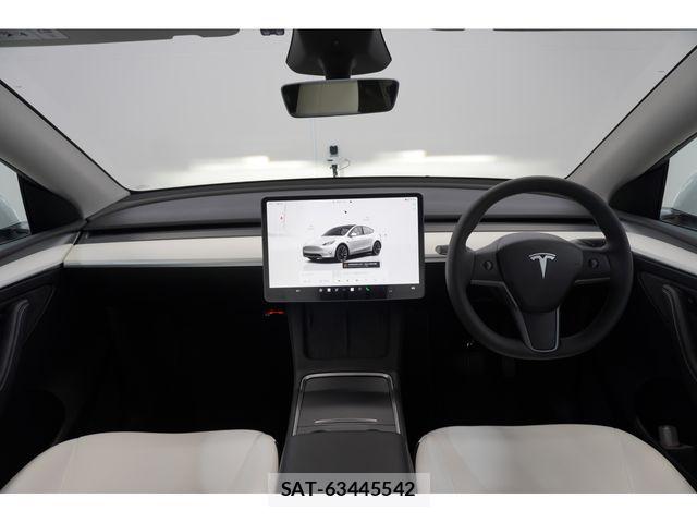 Tesla MODEL Y 2024-12 7252595-23