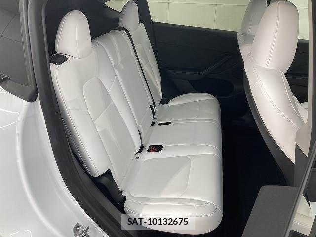 Tesla MODEL Y 2023-06 7252589-12