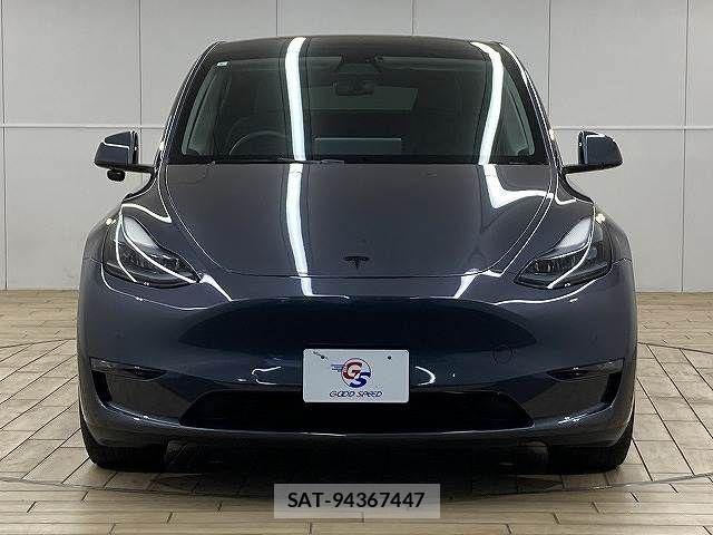 Tesla MODEL Y 2023-08 7252590-2