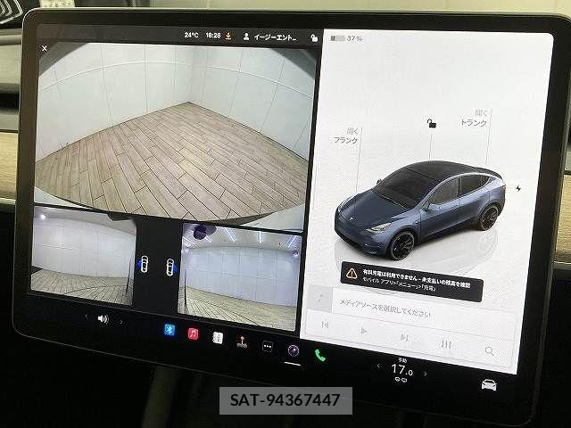 Tesla MODEL Y 2023-08 7252590-4
