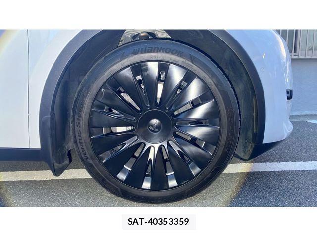 Tesla MODEL Y 2024-01 7360170-29