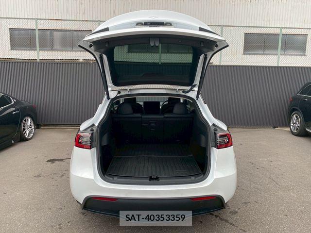 Tesla MODEL Y 2024-01 7360170-8