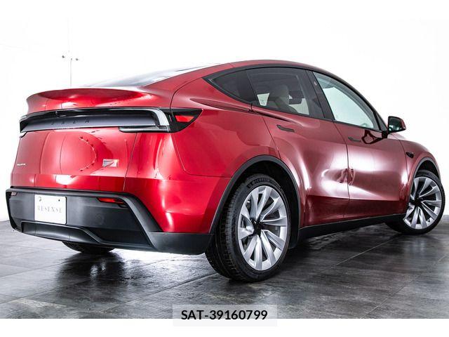 Tesla MODEL Y 2025-06 7360167-11