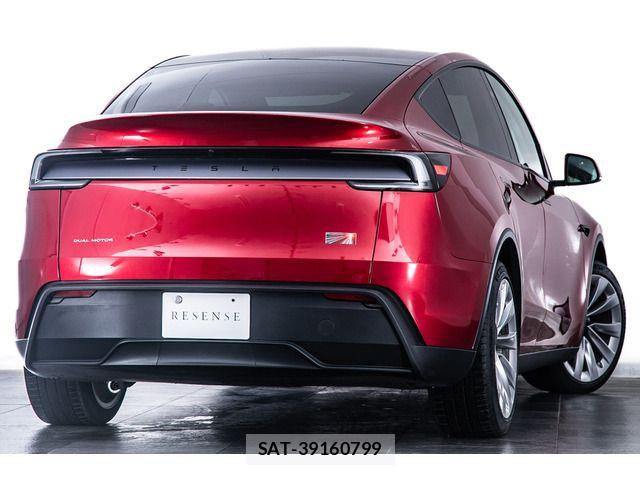 Tesla MODEL Y 2025-06 7360167-2