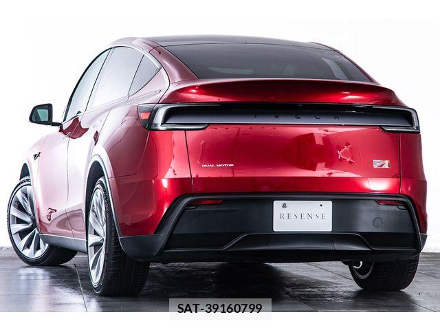 Tesla MODEL Y 2025-06 7360167-8