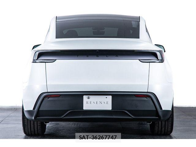 Tesla MODEL Y 2025-06 7394523-9