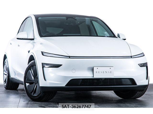 Tesla MODEL Y 2025-06 7394523-14