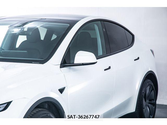 Tesla MODEL Y 2025-06 7394523-16