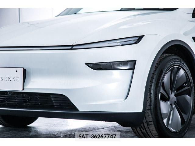 Tesla MODEL Y 2025-06 7394523-17