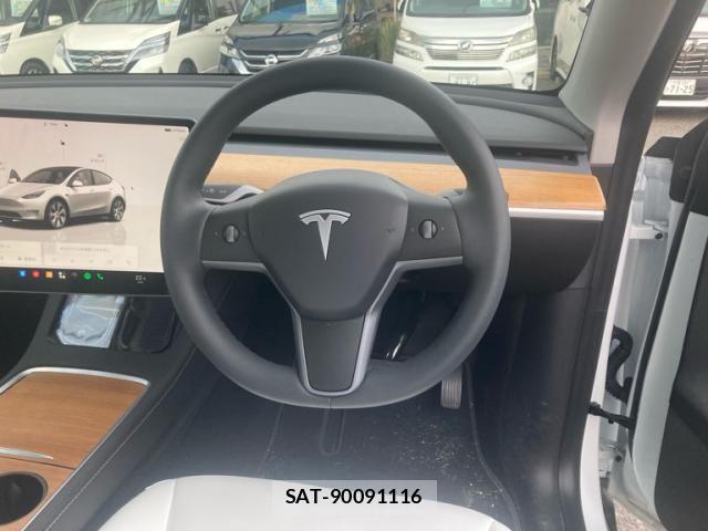 Tesla MODEL Y 2024-03 7458419-16