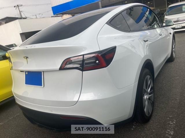 Tesla MODEL Y 2024-03 7458419-6