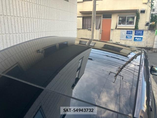 Tesla MODEL Y 2023-02 7458420-10