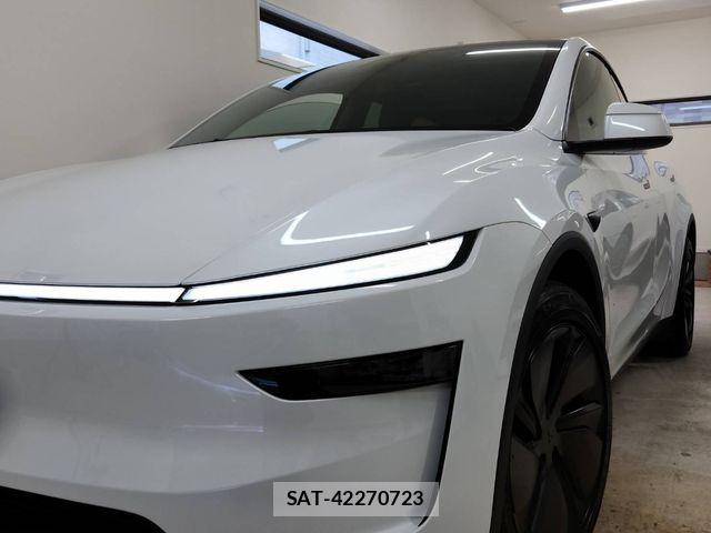 Tesla MODEL Y 2025-10 7458421-20