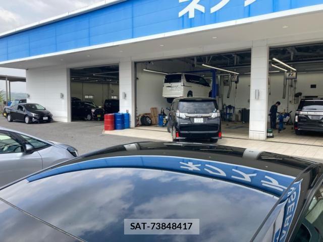 Tesla MODEL Y 2022-10 7620816-18