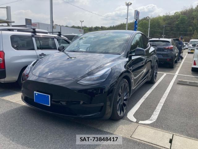 Tesla MODEL Y 2022-10 7620816-1