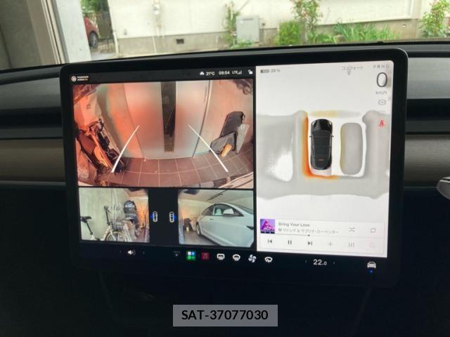 Tesla MODEL Y 2022-12 7620817-12
