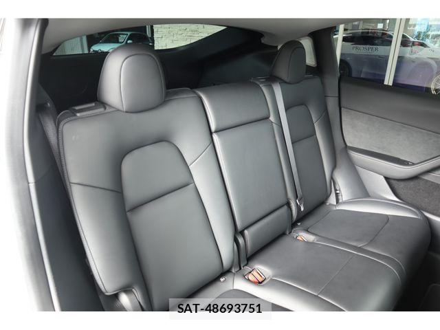 Tesla MODEL Y 2023-03 7729845-13