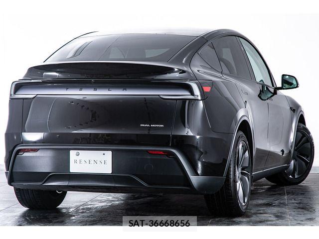 Tesla MODEL Y 2025-06 7789873-1