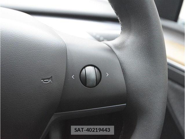 Tesla MODEL Y 2023-07 7789871-19