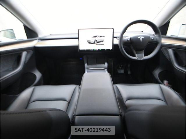 Tesla MODEL Y 2023-07 7789871-2